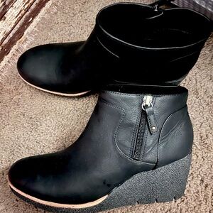 Dr Scholls Bianca Wedge Booties